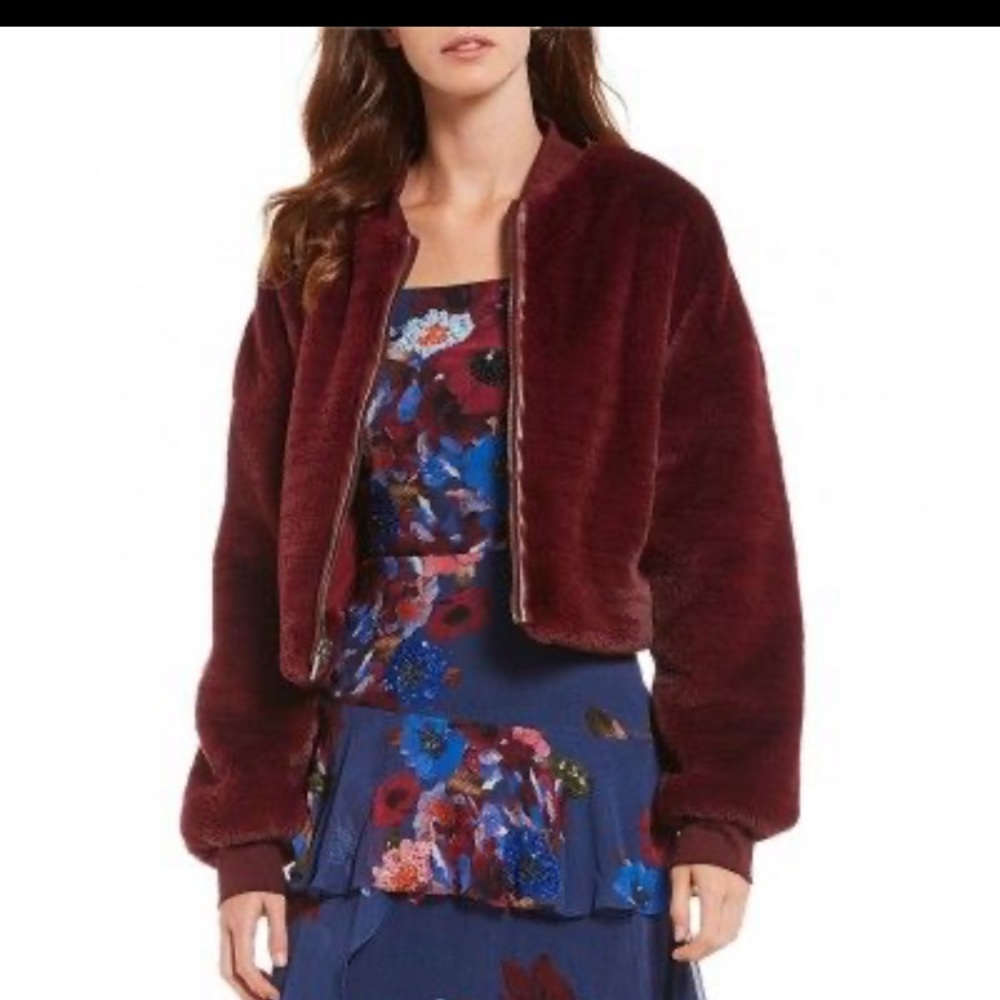 Faux fur cropped jacket